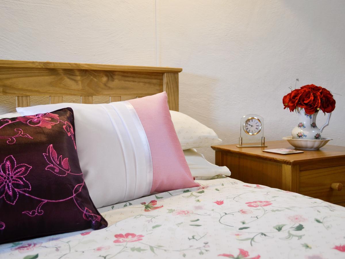 Fordbrook Cottage Brixton  Екстериор снимка