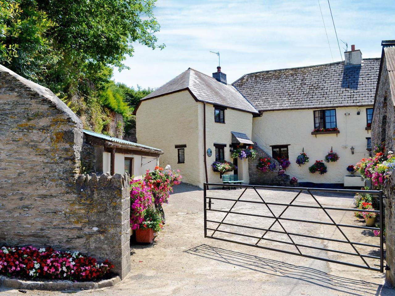 Fordbrook Cottage Brixton  Екстериор снимка