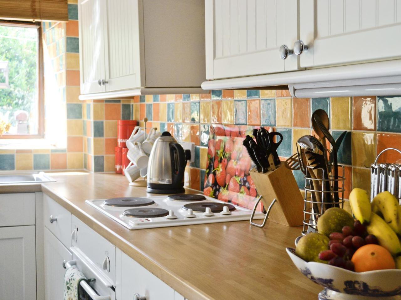 Fordbrook Cottage Brixton  Екстериор снимка